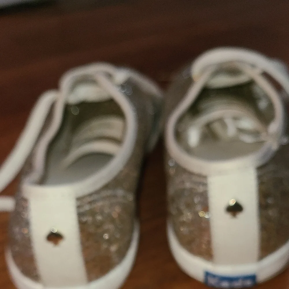 Keds X Kate Spade New York‎ Champion Glitter Sneakers ♠️